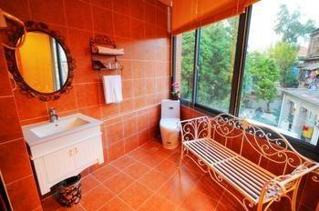 שיאמן Alice Family Hotel מראה חיצוני תמונה