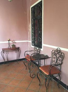 שיאמן Alice Family Hotel מראה חיצוני תמונה